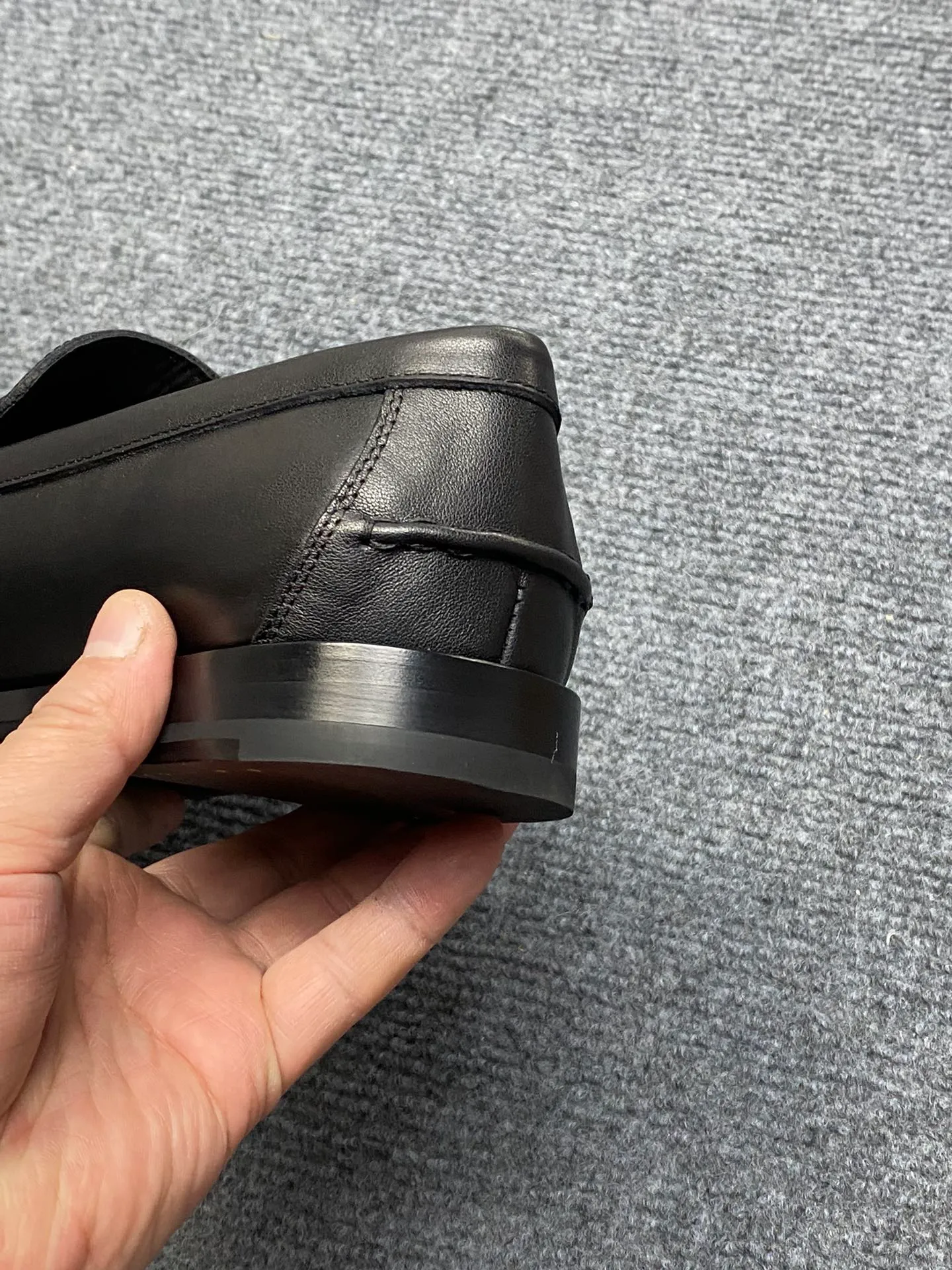 Men's Men's Shoes Men's Men's Shoes 💰900FENDI Fendi Men's Breathable and Comfortable Leather Shoes. Original development. The leather outsole is made of leather. Counters copy one to one. Imported counter cowhide. Imported water dyes cattle. 38 to 44. (45.46. can be ordered. 47.